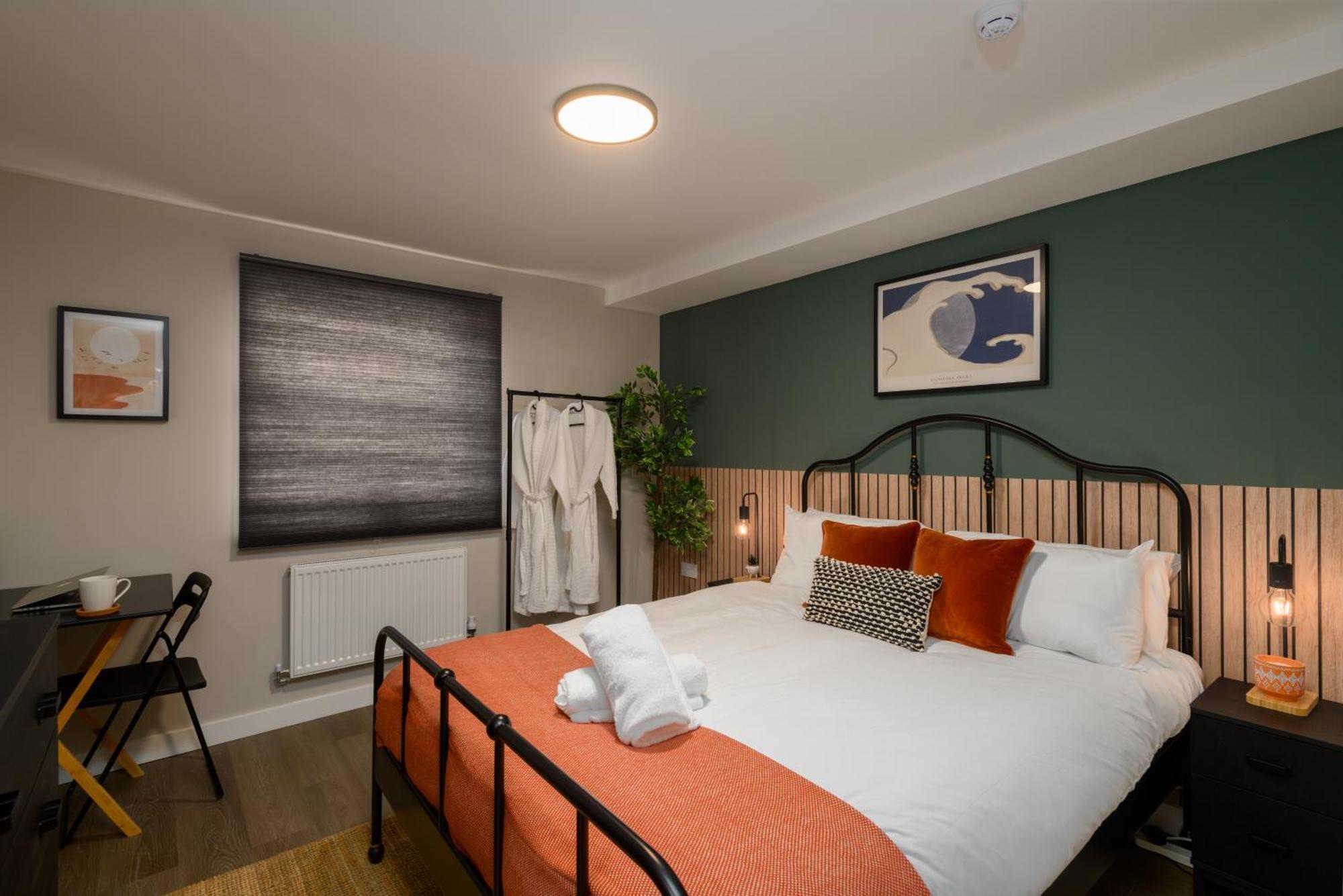 Benjamin Suite By Koya Homes - 3 Double Bedroom Apartment, Cardiff City Centre, Free Parking Bagian luar foto